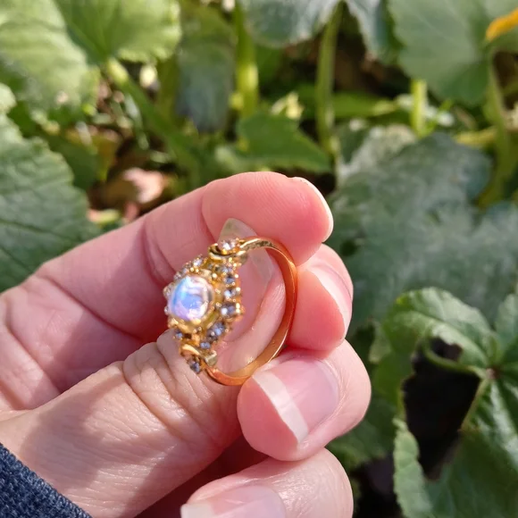 Ring - Picture 6 of 6